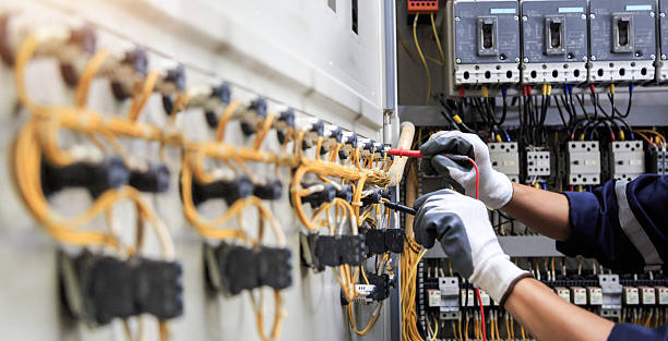Professional Electrician technician working in Walnut Cove, NC